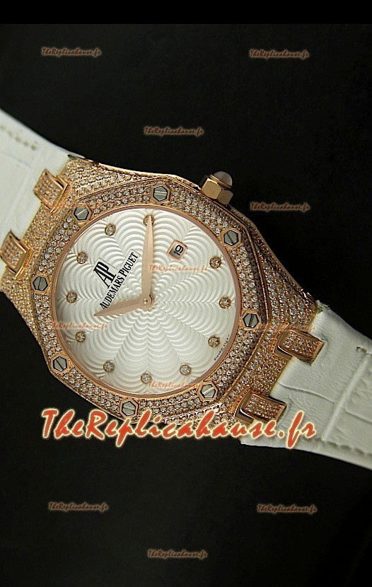 Réplique de montre Audemars Piguet Royal Oak LADY dans un boîtier en or rose