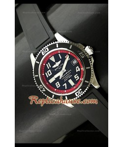 Breitling SuperOcean Swiss Montre avecCadran Noir et Bords Noirs