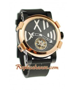 Romain Jerome Tourbillon Montre Replique