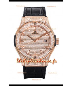 Hublot Classic Fusion Automatique Or Rose Diamants Cadran Pavé Bracelet Noir 42MM Montre réplique Superclone 